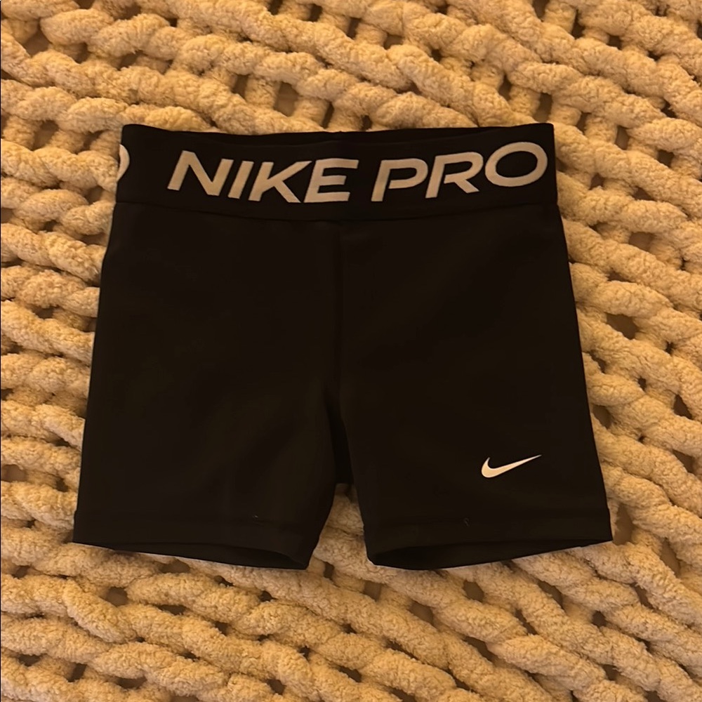 Black Nike Pro Spandex